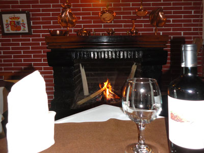 Fireplace of Pirwa Restaurant - Fireplace of Pirwa Restaurant in the Plaza de Armas of Cusco